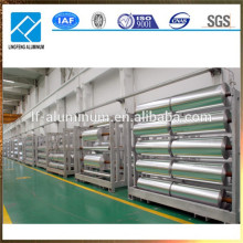 Des rouleaux plus grands de papier d&#39;aluminium de qualité alimentaire 8011 8079 1235 avec prix d&#39;usine